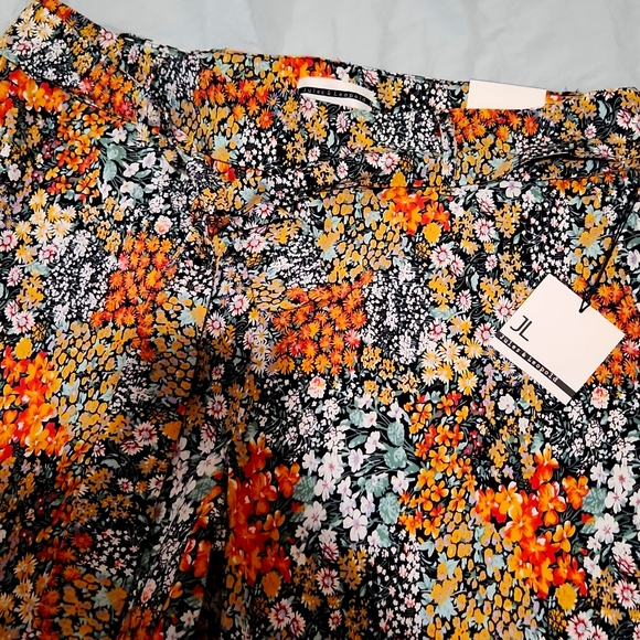 Jules & Leopold Floral Pants - Picture 2 of 4